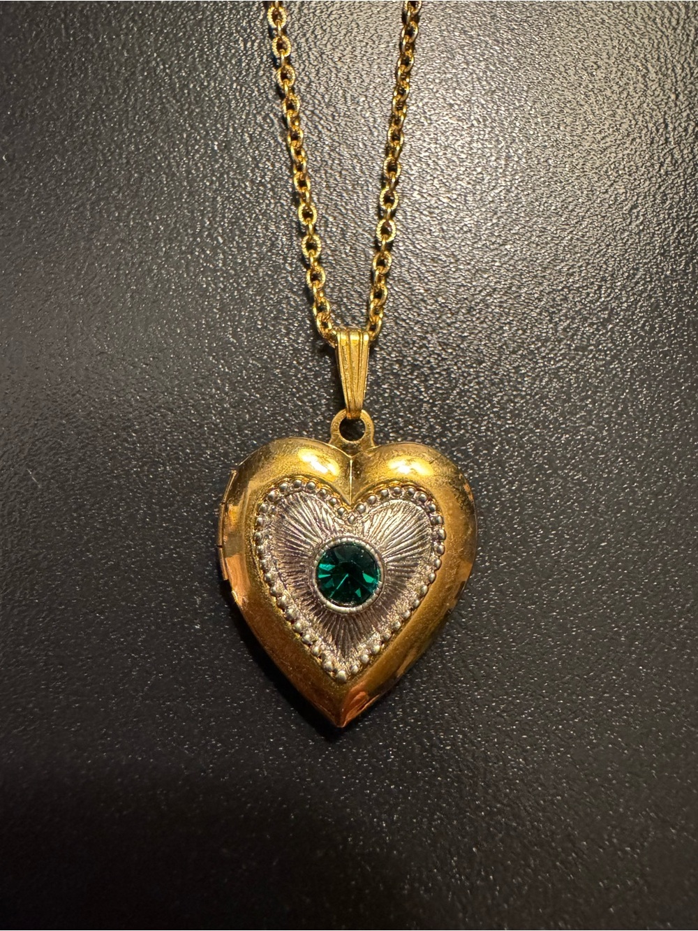 Vintage Heart Locket Necklace 24”